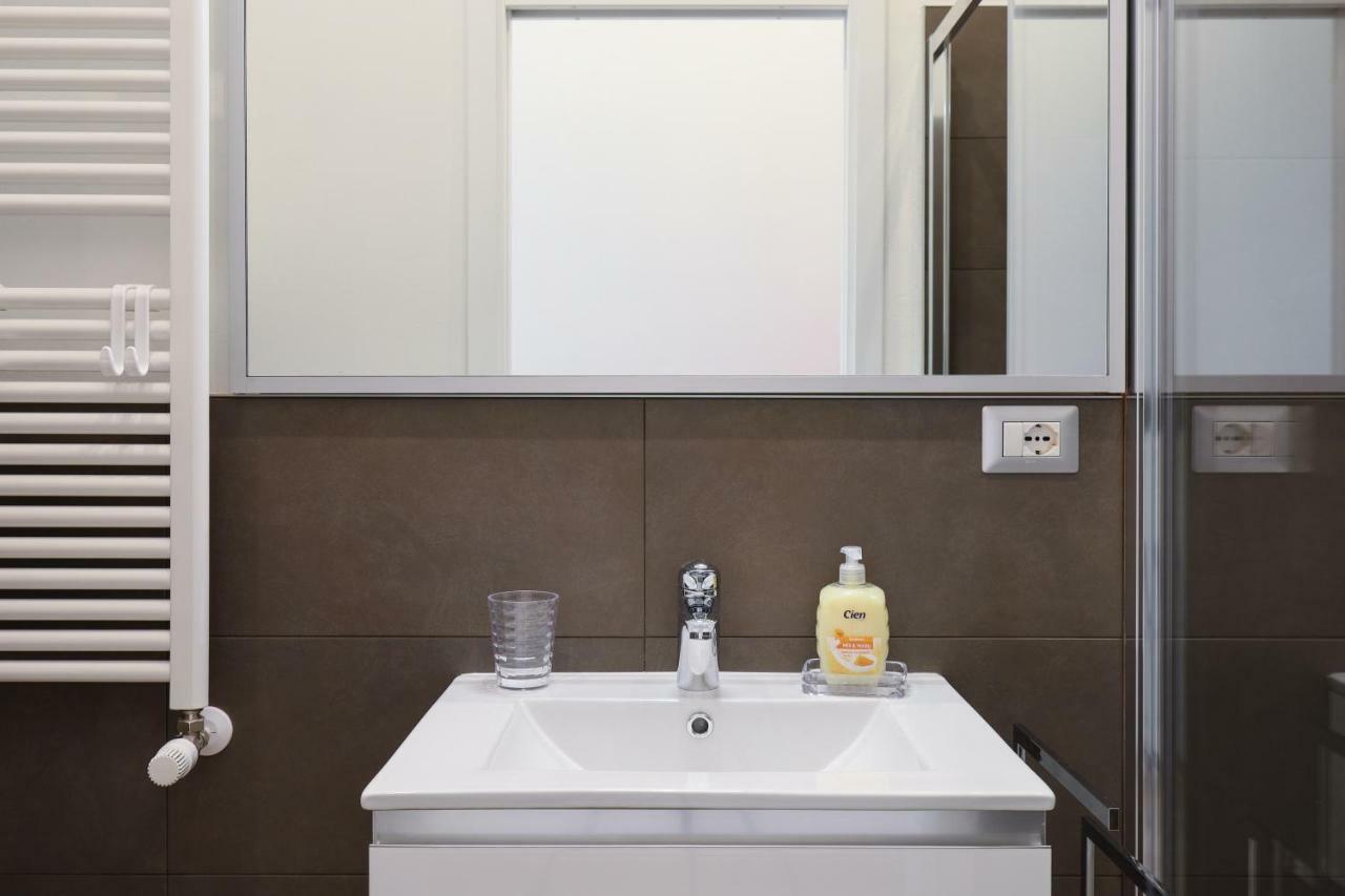 Appartement Primopiano - Sammartini à Milan Extérieur photo